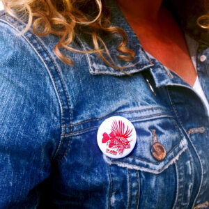 Badge Ta mère la rascasse de Melle Roze